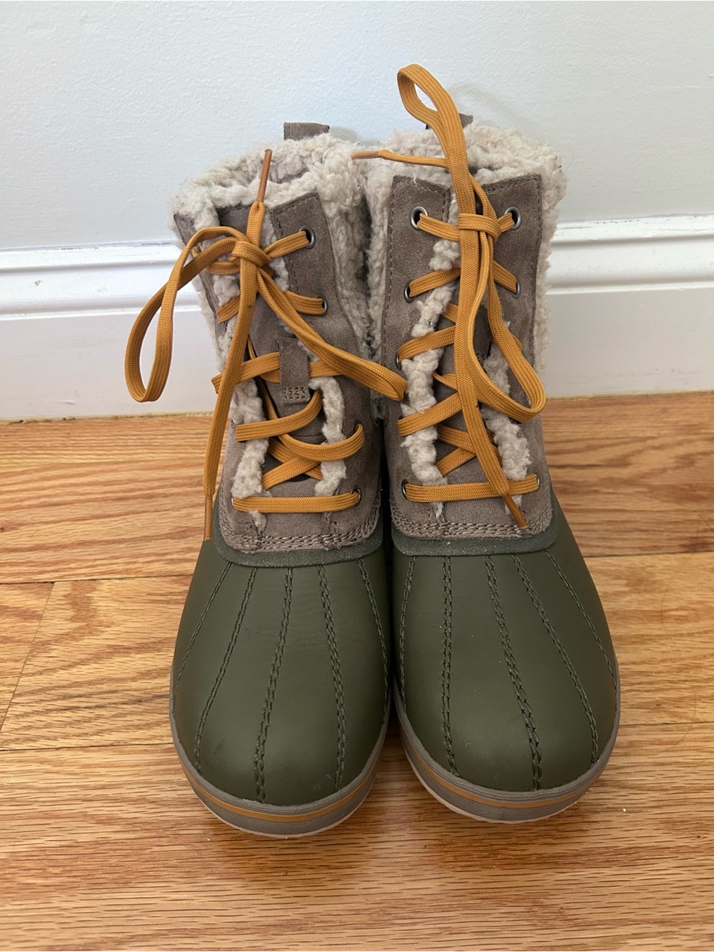 L.L.Bean NWOB Rangeley Pac Boots Ankle Water Resistant Insulated - Picture 2 of 8
